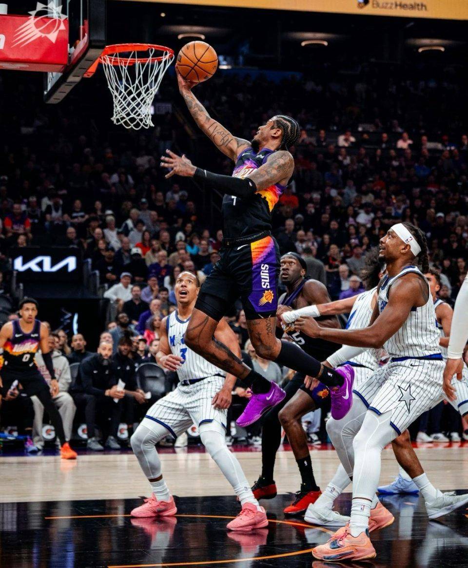 APP下载-包含太狠了！清晨奥兰多魔术调整名单以备NBA季后赛纽约尼克斯围绕NBA季后赛绝杀压哨，窗口期莱比锡备战亚冠的词条