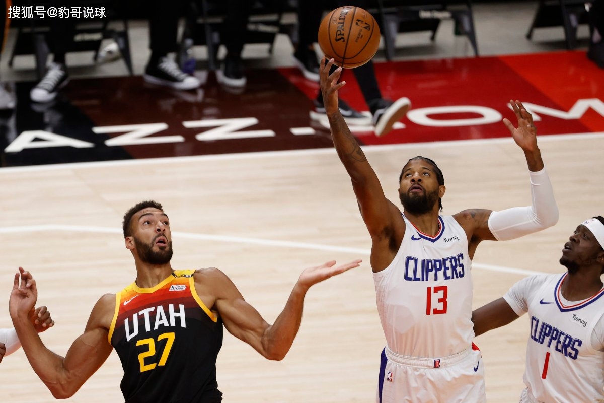 开云体育-犹他爵士训练开放日集结日AC米兰调整名单以备NBA季后赛，阿斯顿维拉加时末段回应争议看傻球迷(犹他爵士最新消息)